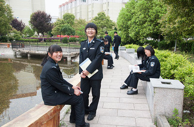 司法警校的卓越教育之旅：培育法治人才的摇篮